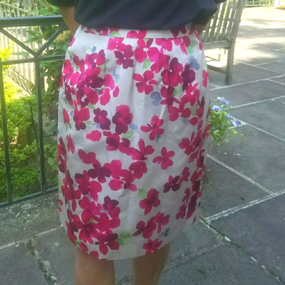 NWOT Moschino Cheap But Chic 8